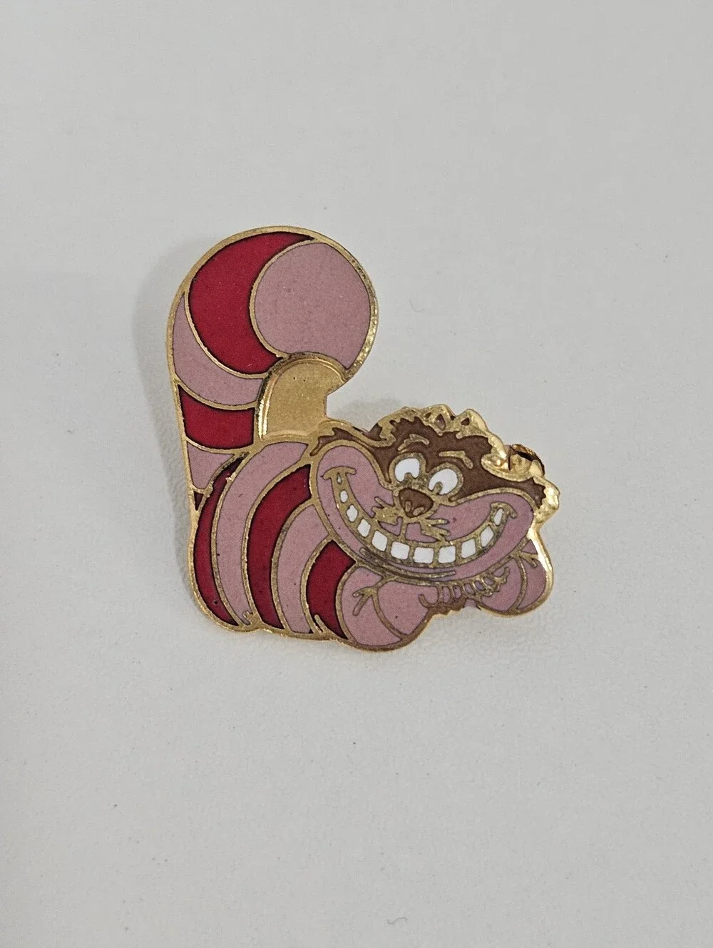 Vintage Rare Walt Disney Productions Alice in Wonderland Cheshire Cat Pin Taiwan